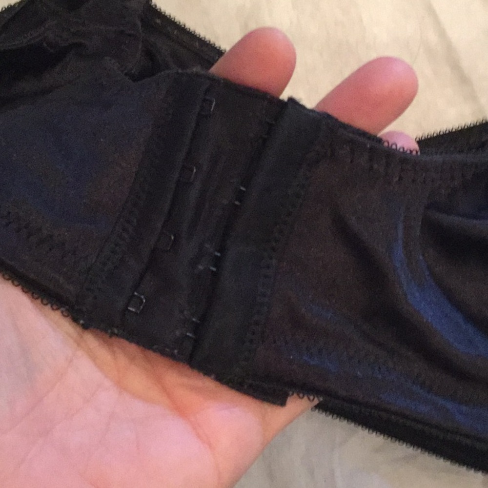Pair of 42c GUD black bra same style 6756 Bali - Picture 6 of 8